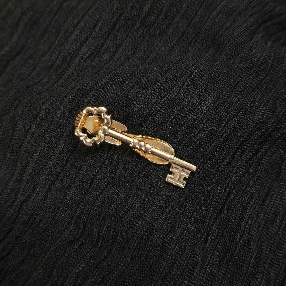 Vintage Hickok Gold Tone Skeleton Key Tie Clip Tie Bar USA